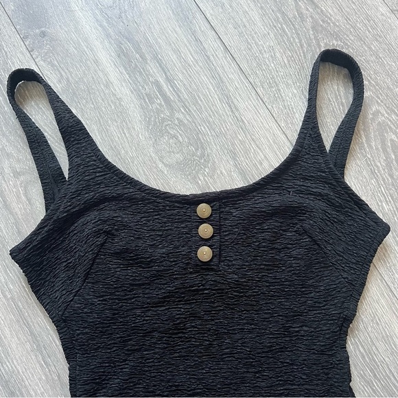 Vintage beach cabana black textured one piece swimsuit in size small - Picture 4 of 10
